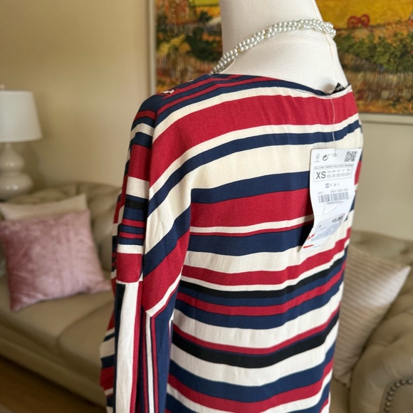 ZARA Striped V-Neck Top - Picture 5 of 13